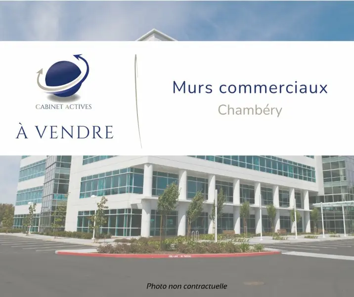 A louer Local commercial  205m² Voglans