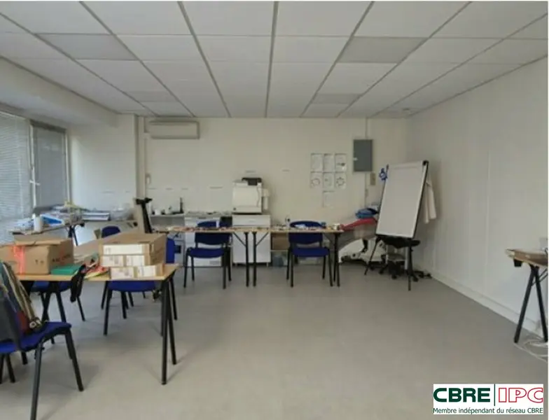 LOCATION - REF 7937FD