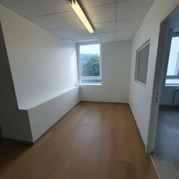 A louer Bureaux 71m² Voiron