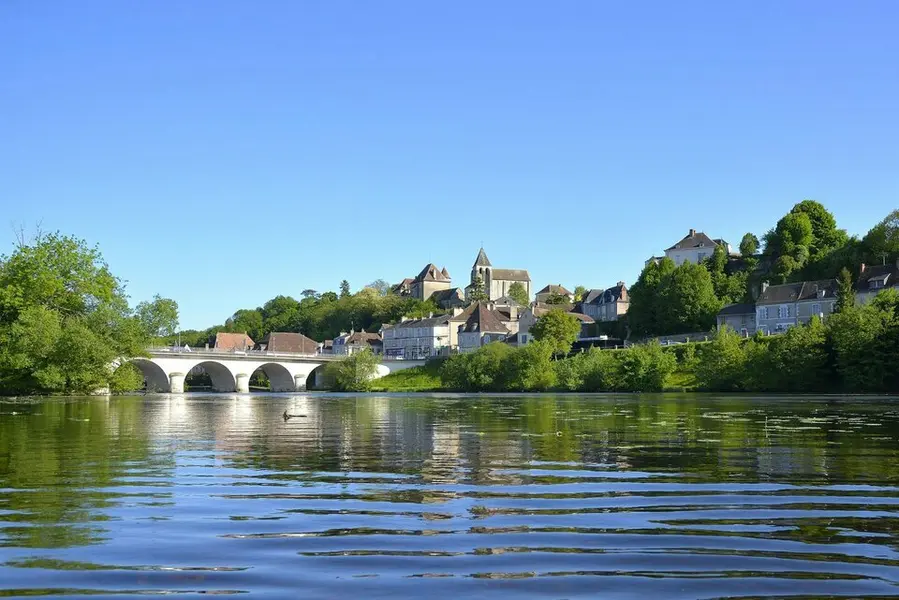 ALPES MANCELLES - FONDS DE COMMERCE- HOTEL RESTAURANT 