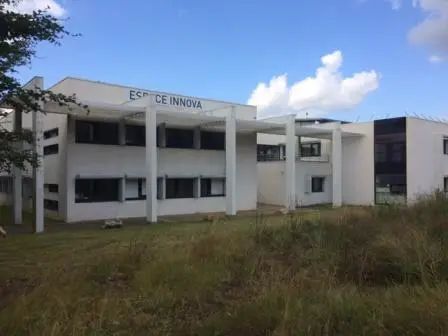 À louer  Bureaux en rez-de-chaussée avec services mutualisés