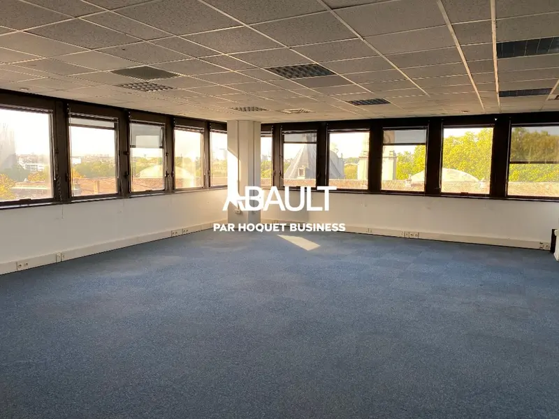 Bureau à vendre - Bordeaux (33000) - 660 m²
