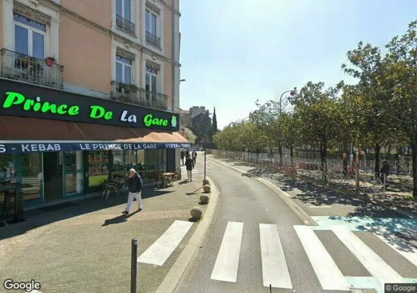 A louer Local commercial  220m² Grenoble