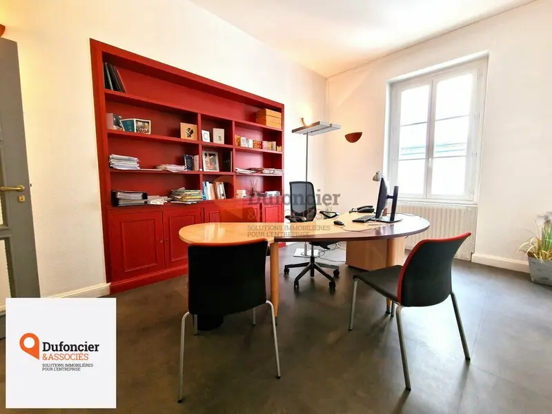 Bureau à louer - Poitiers (86000) - 14 m² - 300 €/mois