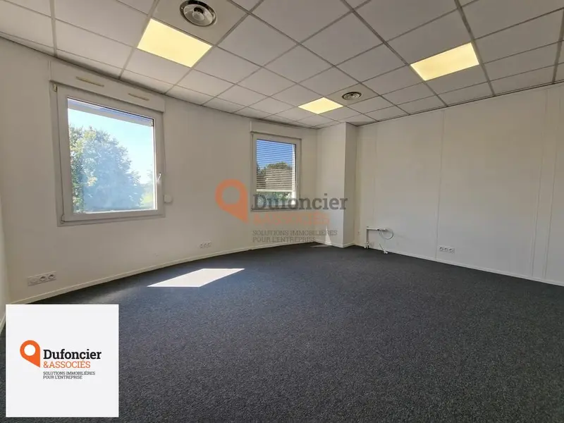 A louer Bureaux 256m² Poitiers