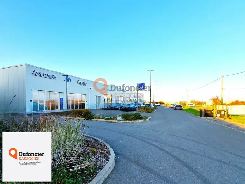 Bureau à louer - Poitiers (86000) - 150 m² - 2 000 €/mois