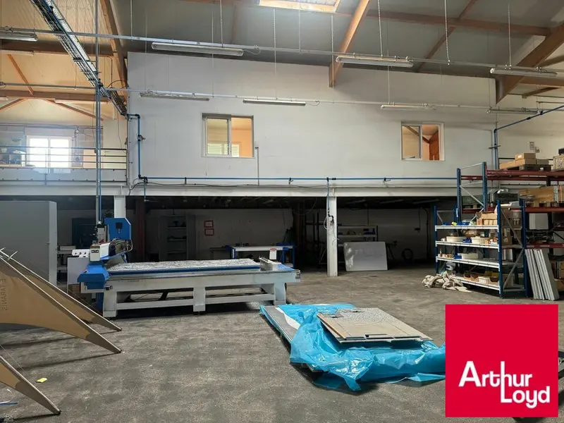 Entrepôt / Activité à louer - Ustaritz (64480) - 626 m² - 4 800 €/mois