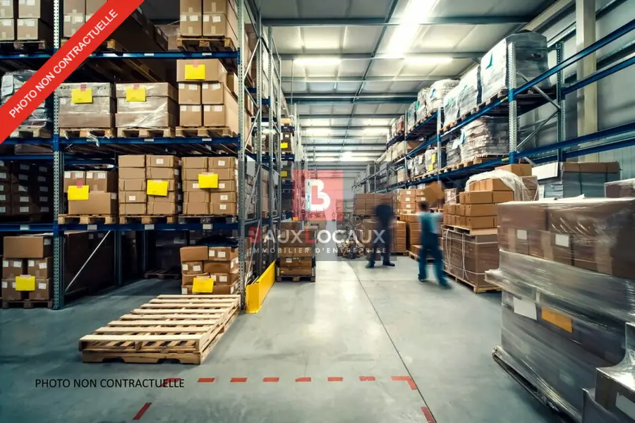 Entrepôt / Activité à vendre - Sorgues (84700) - 722 m²