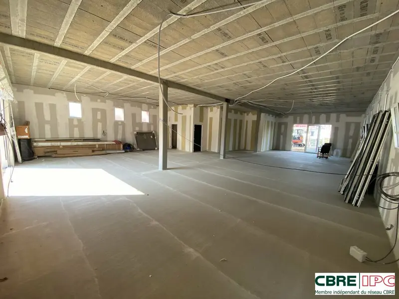 LOCATION - REF : 8247EL