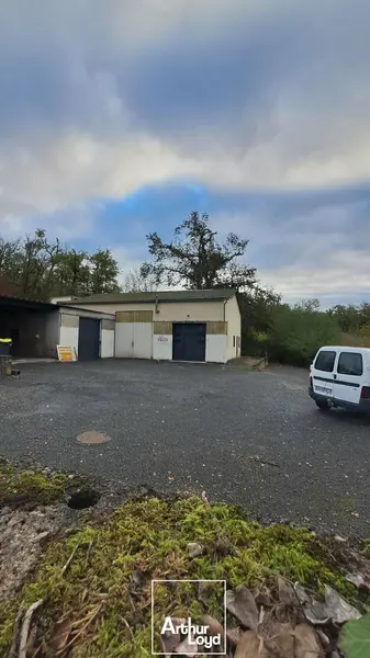 Entrepôt / Activité à louer - La Chapelle-Aux-Brocs (19360) - 220 m² - 900 €/...