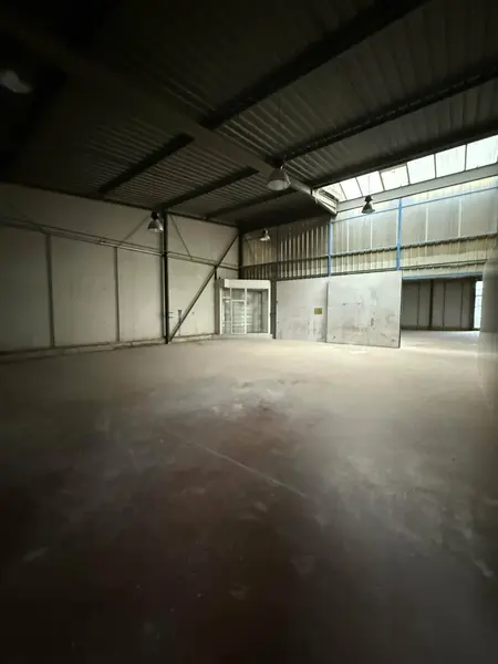 Entrepôt / Activité à louer - Chartrier-Ferrière (19600) - 1455 m² - 7 500 €/...