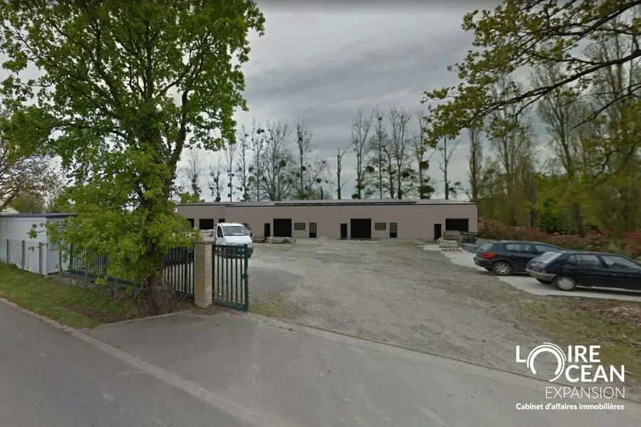 Entrepôt / Activité à vendre - Petit-Mars (44390) - 140 m²