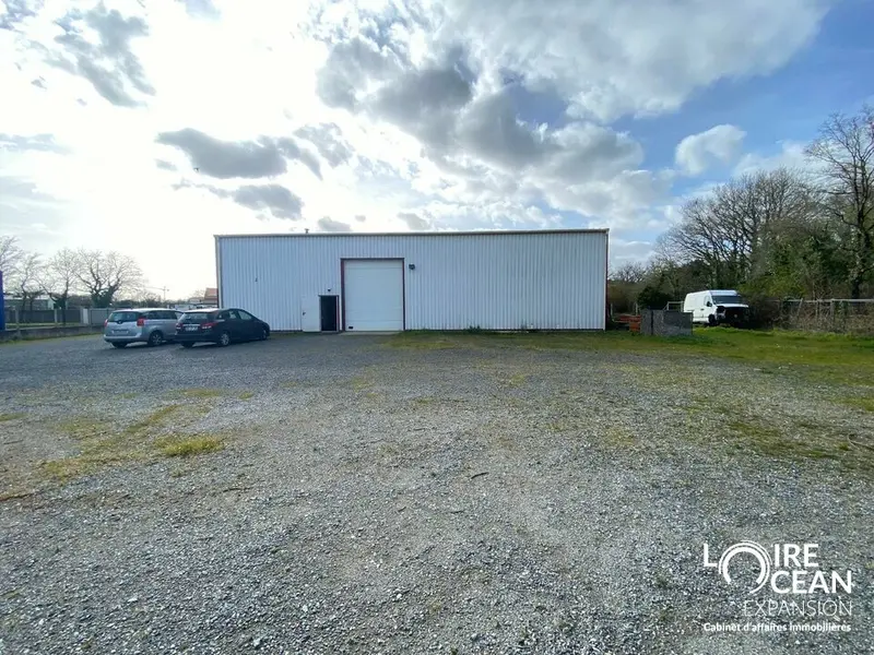 Entrepôt / Activité à louer - Château-Thébaud (44690) - 180 m² - 1 100 €/mois