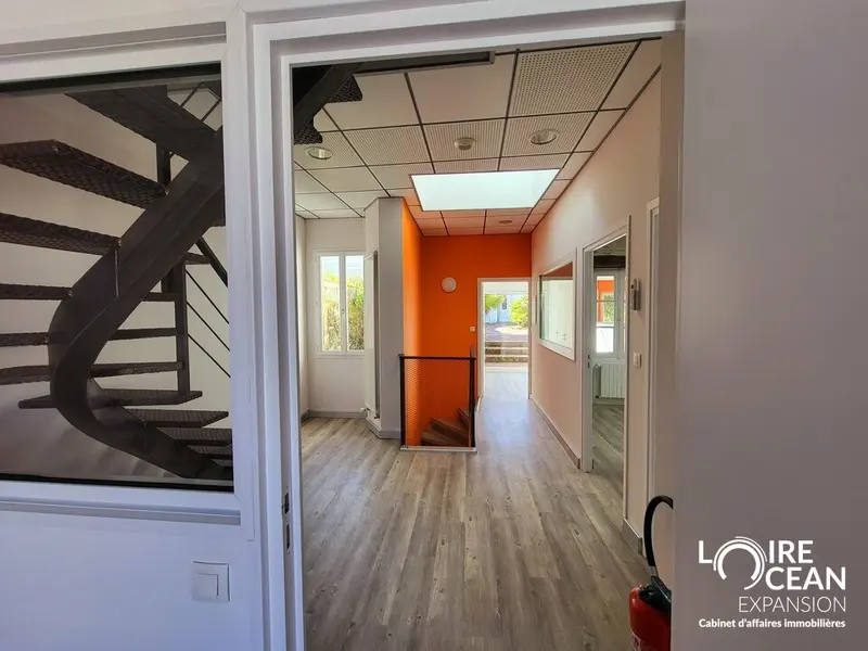 Entrepôt / Activité à louer - Pornic (44210) - 140 m² - 2 500 €/mois