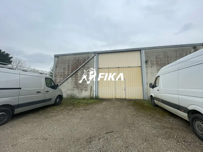 Entrepôt / Activité à louer - Lavalette (31590) - 493 m² - 2 000 €/mois