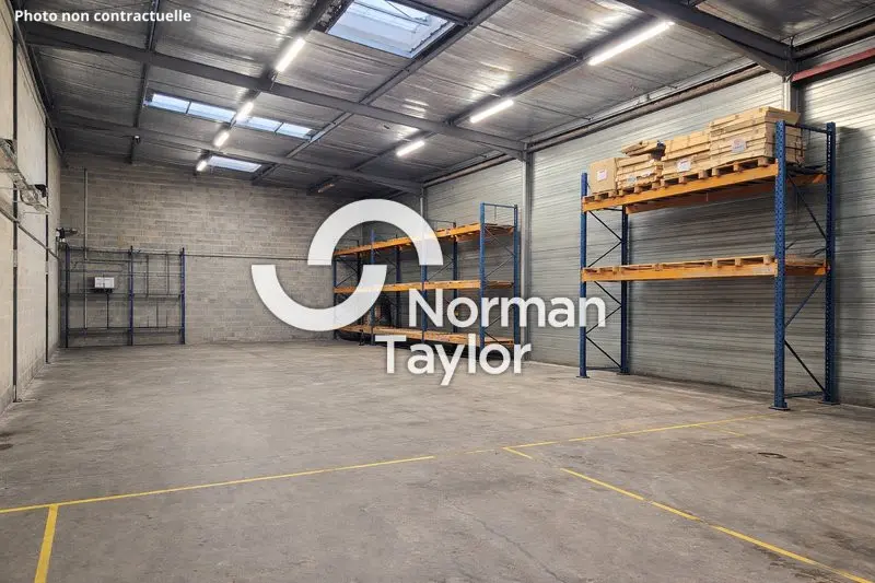 Entrepôt / Activité à louer - Candillargues (34130) - 160 m² - 1 536 €/mois