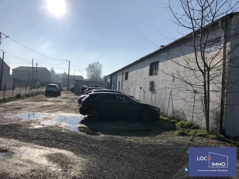 Entrepôt / Activité à louer - Ambarès-Et-Lagrave (33440) - 800 m² - 2 500 €/mois