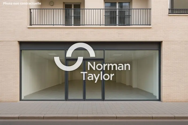 Local Commercial à louer - Montpellier (34000) - 74 m² - 1 171 €/mois