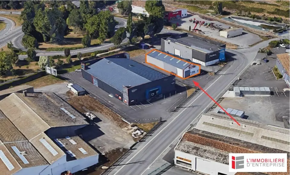 Entrepôt / Activité à louer - Saint-Malo (35400) - 345 m² - 3 105 €/mois