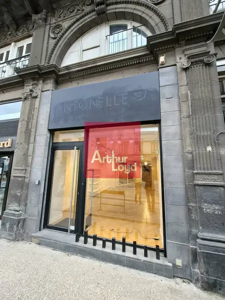 Local Commercial à louer - Clermont-Ferrand (63000) - 95 m² - 3 500 €/mois