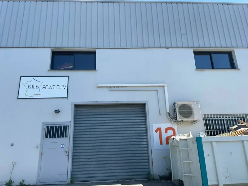 LOCAL D'ACTIVITE A LOUER 140 M² EYSINES