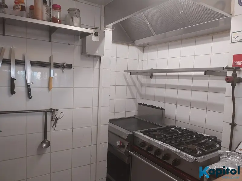 Fonds de commerce à vendre - Cafés et bars - Paris 09 (75009) - 320 000 €