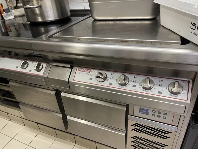 Fonds de commerce à vendre - Cafés et bars - Paris 02 (75002) - 434 400 €